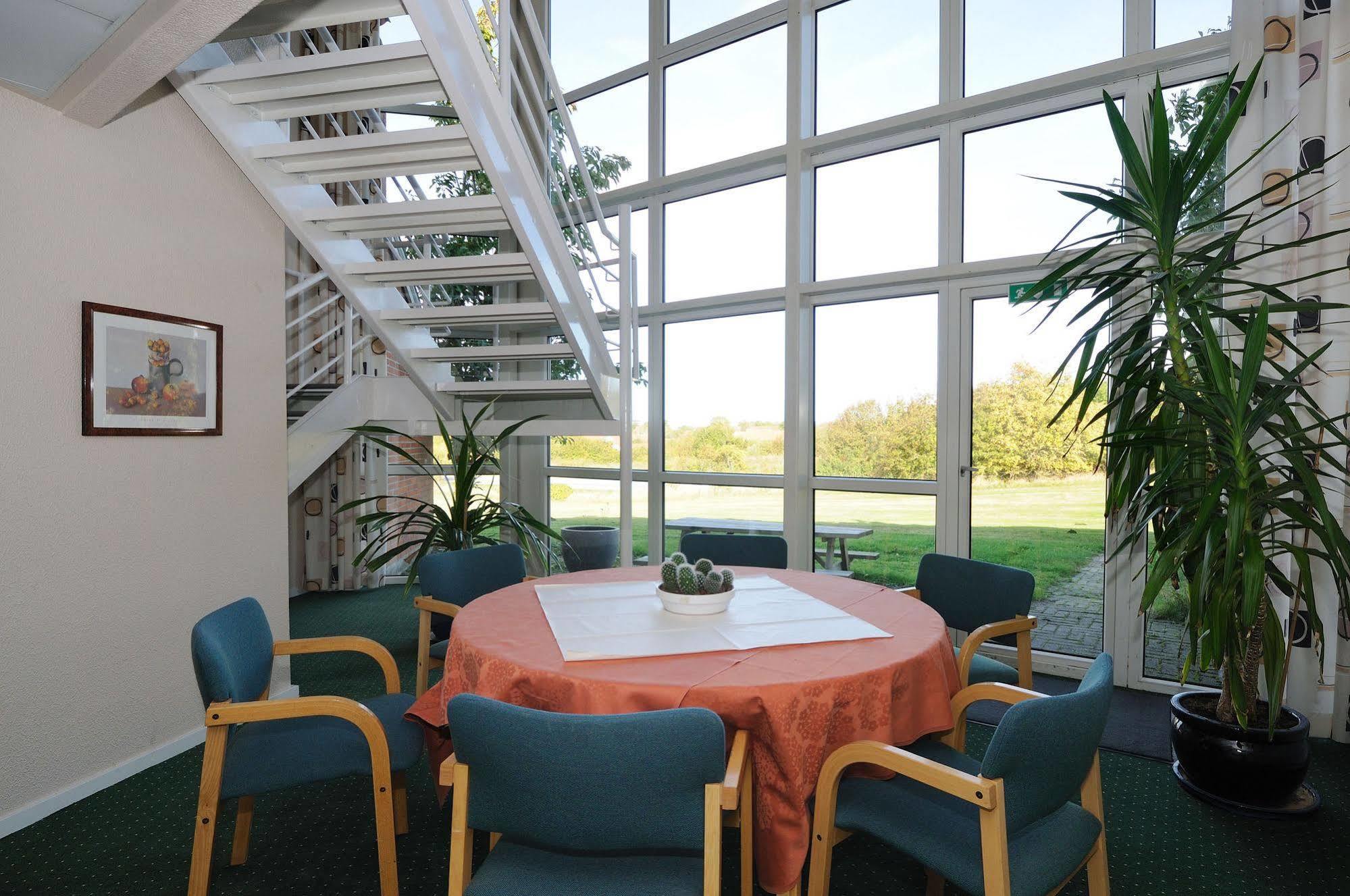 Hotel Vissenbjerg Storkro Εξωτερικό φωτογραφία