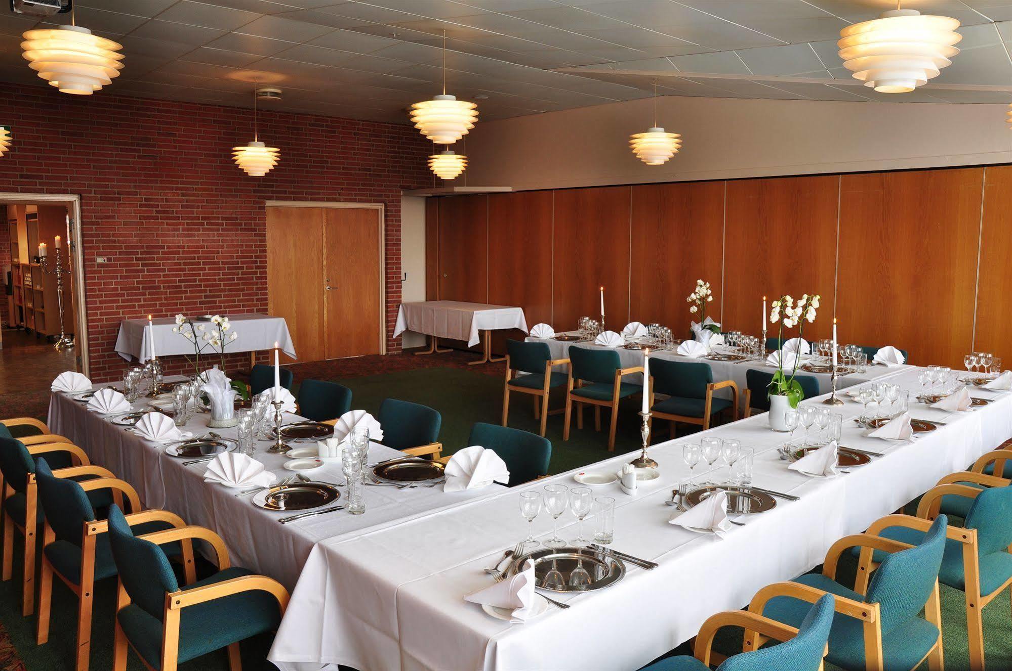 Hotel Vissenbjerg Storkro Εξωτερικό φωτογραφία
